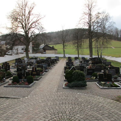 Friedhof Pertolzhofen