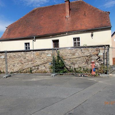 2017-07 Bauzaun errichtet