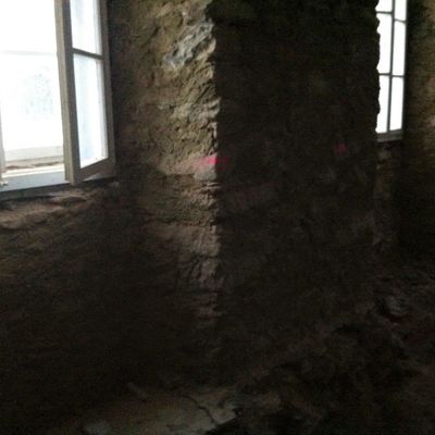 2017-12 Keller Innenputz abeschlagen