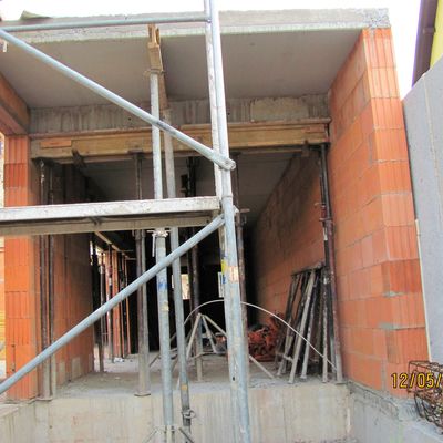 2018-05 Alle Mauern stehen