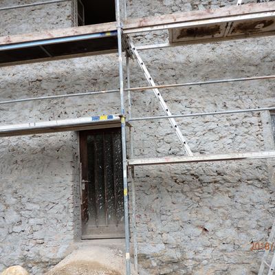 2018-06 a Spritzwurf auf Au�enmauer