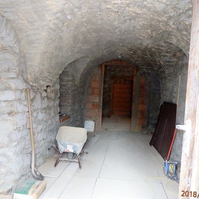 2018-06 b _Kellerflur