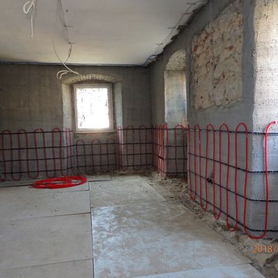 2018-07 Wandheizung im Keller