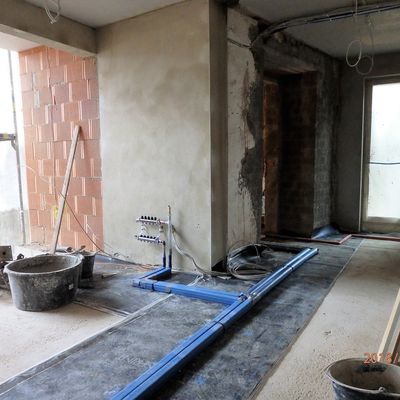 2018-09 a_Eing�nge zum Neubau