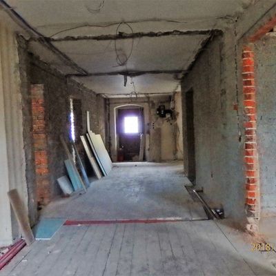 2018-09 a_Eingang im Obergescho�