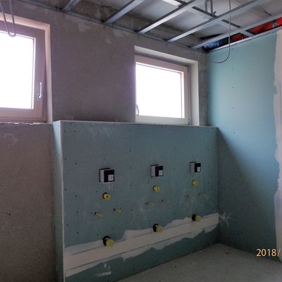 2018-10 z36_innen alles verputzt u. Estrich eingebaut